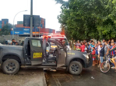 Lac vao khu o chuot o Rio, canh sat Brazil bi toi pham ban hinh anh