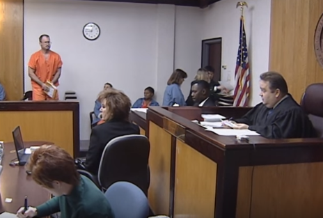 Vet mau trong xe nan nhan anh 8