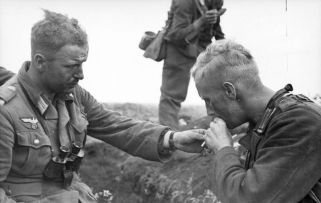 tran chien xe tang lon nhat The chien II anh 10