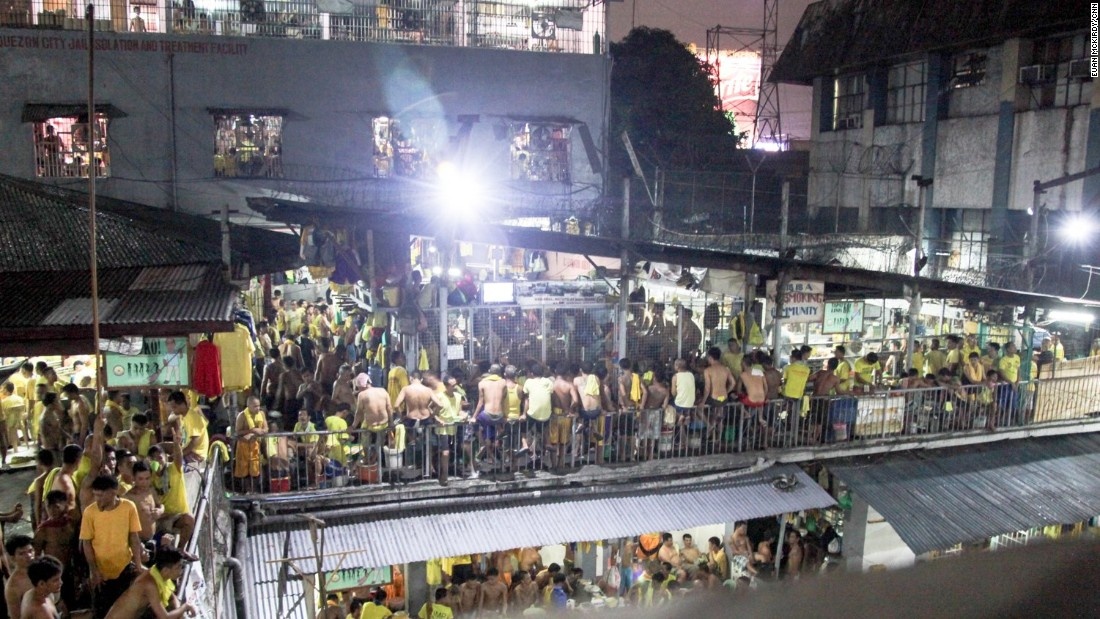 nhà tù chật chội nhất ảnh 11 nha tu chat choi nhat anh 11