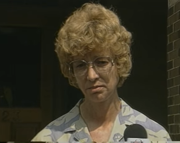 ke giet ca nha lan tron trong 18 nam anh 14