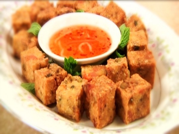 Dau phu chien kem tam su chan thanh hinh anh