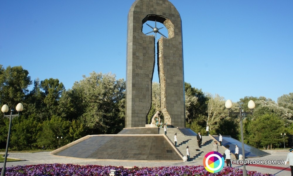 bai thu hat nhan Semipalatinsk anh 9