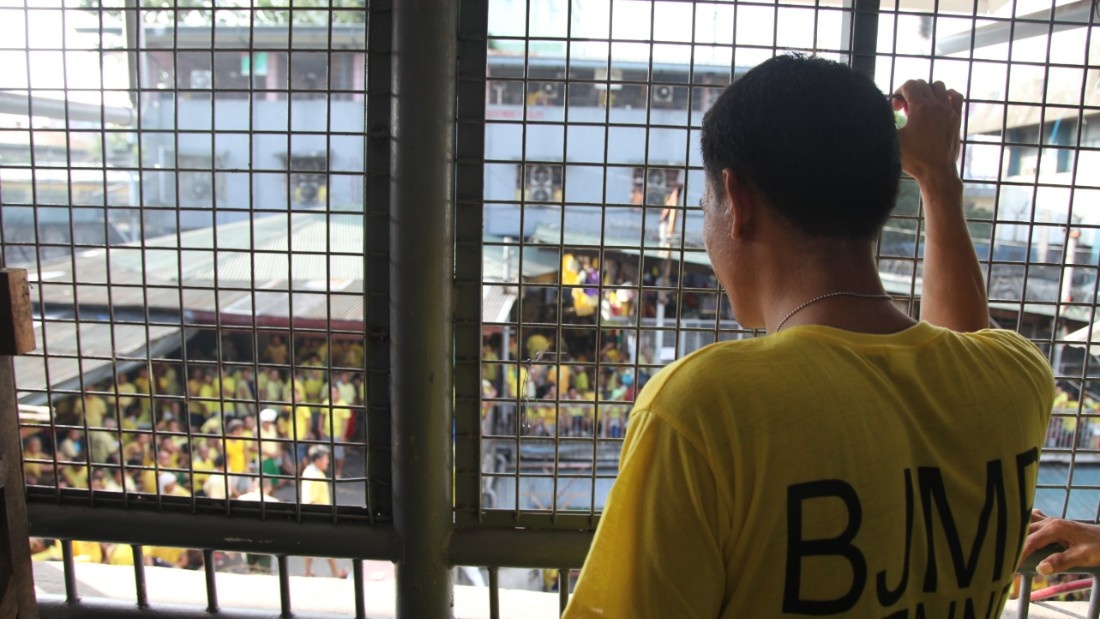 Nhung manh doi o nha tu qua tai tai Philippines hinh anh