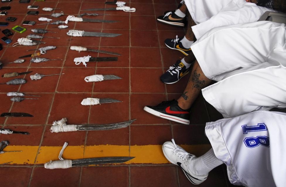 mau va quan tai o El Salvador anh 11