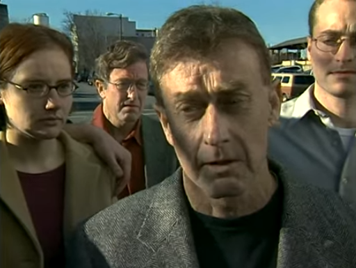 Nha van noi tieng giet vo anh 1