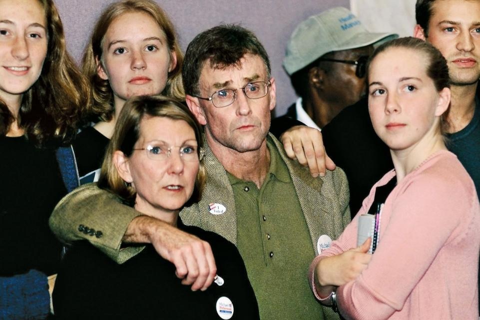 Nha van noi tieng giet vo anh 2