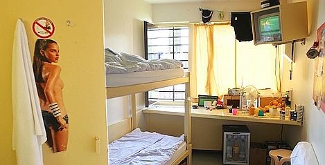 Nha tu nhu khach san o Thuy Si anh 7