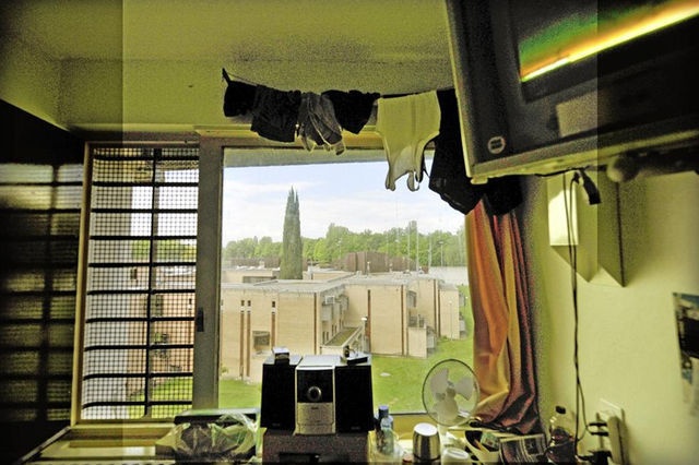 Nha tu nhu khach san o Thuy Si anh 9