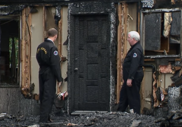 ke dot nha khet tieng nuoc My anh 2