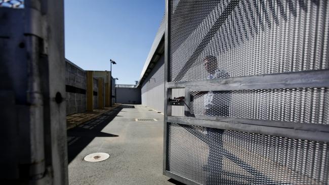 Tội phạm nguy hiểm ảnh 9 Toi pham nguy hiem anh 9