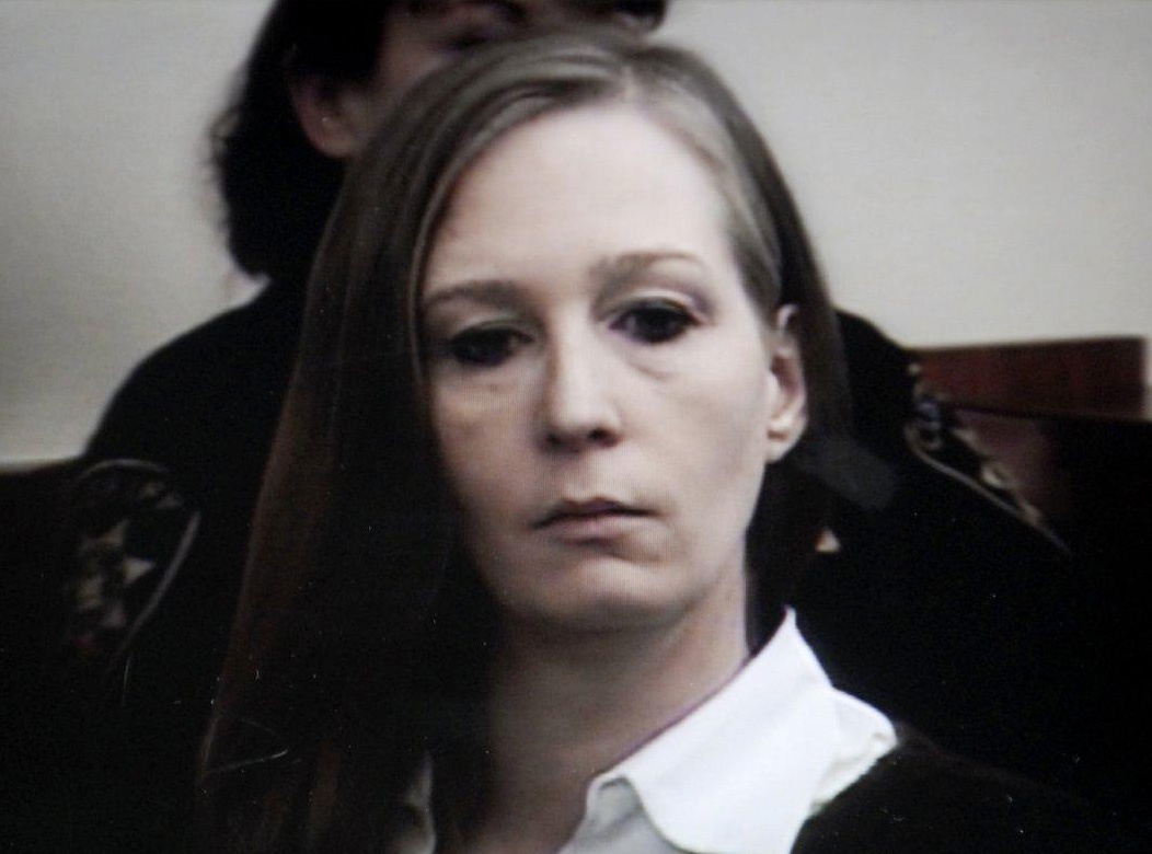 Su giao hoat cua goa phu sat hai 2 chong (ky 1) hinh anh