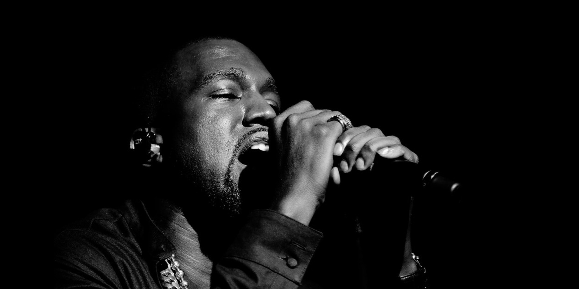 Kanye West tu choi giao dich 100 trieu USD cua Apple anh 2