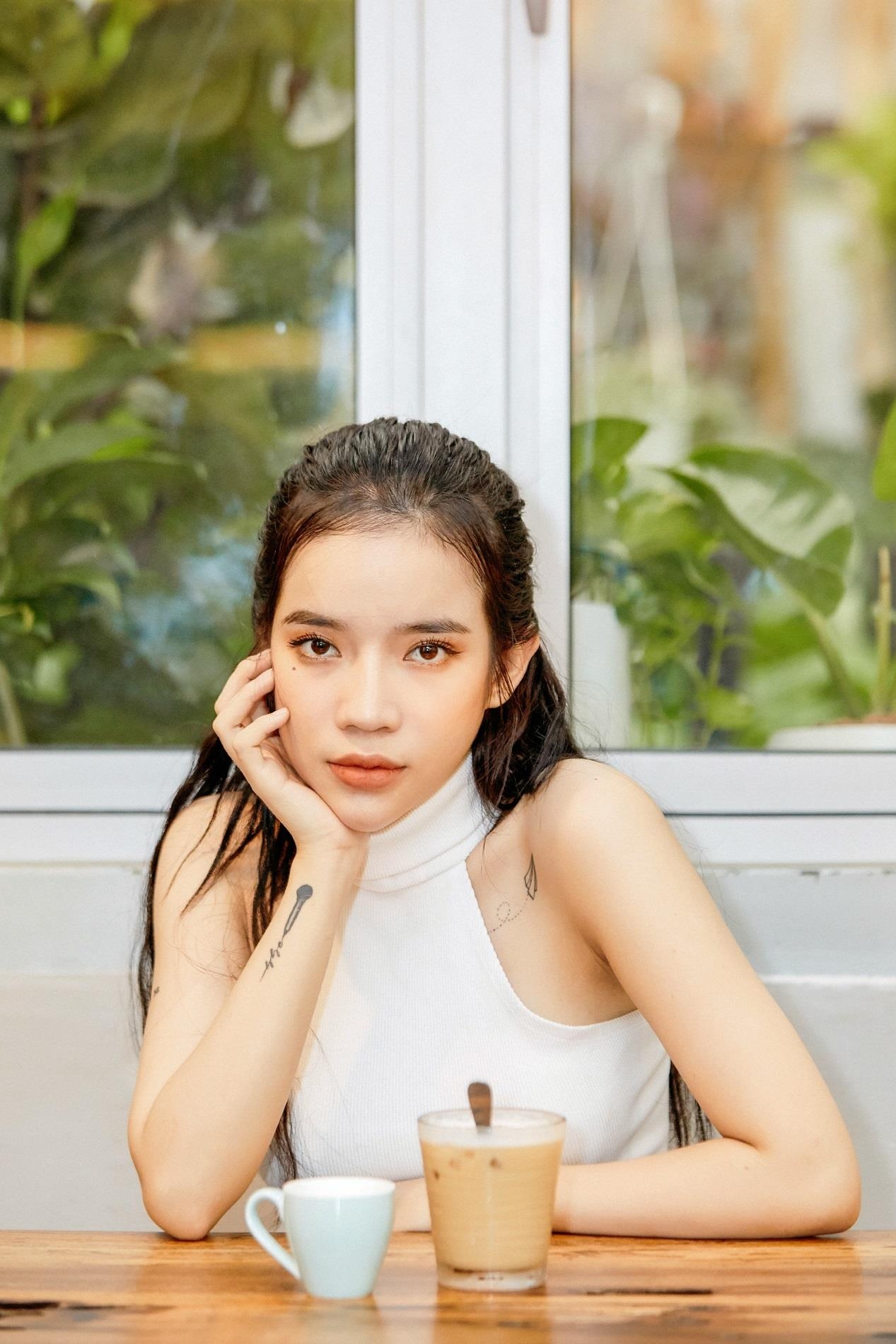 24h anh nhà ở đâu thế lyly châu đăng khoa ảnh 2 24h anh nha o dau the lyly chau dang khoa anh 2