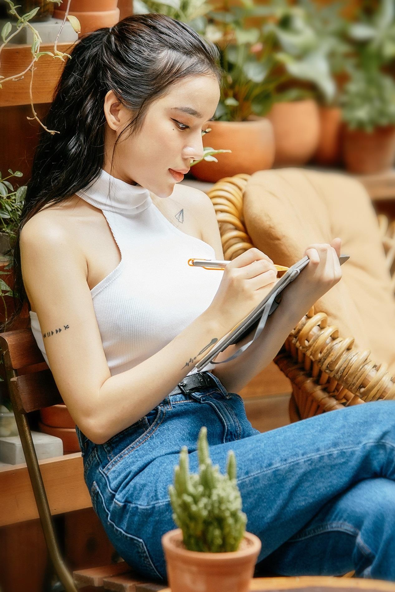 24h anh nhà ở đâu thế lyly châu đăng khoa ảnh 4 24h anh nha o dau the lyly chau dang khoa anh 4
