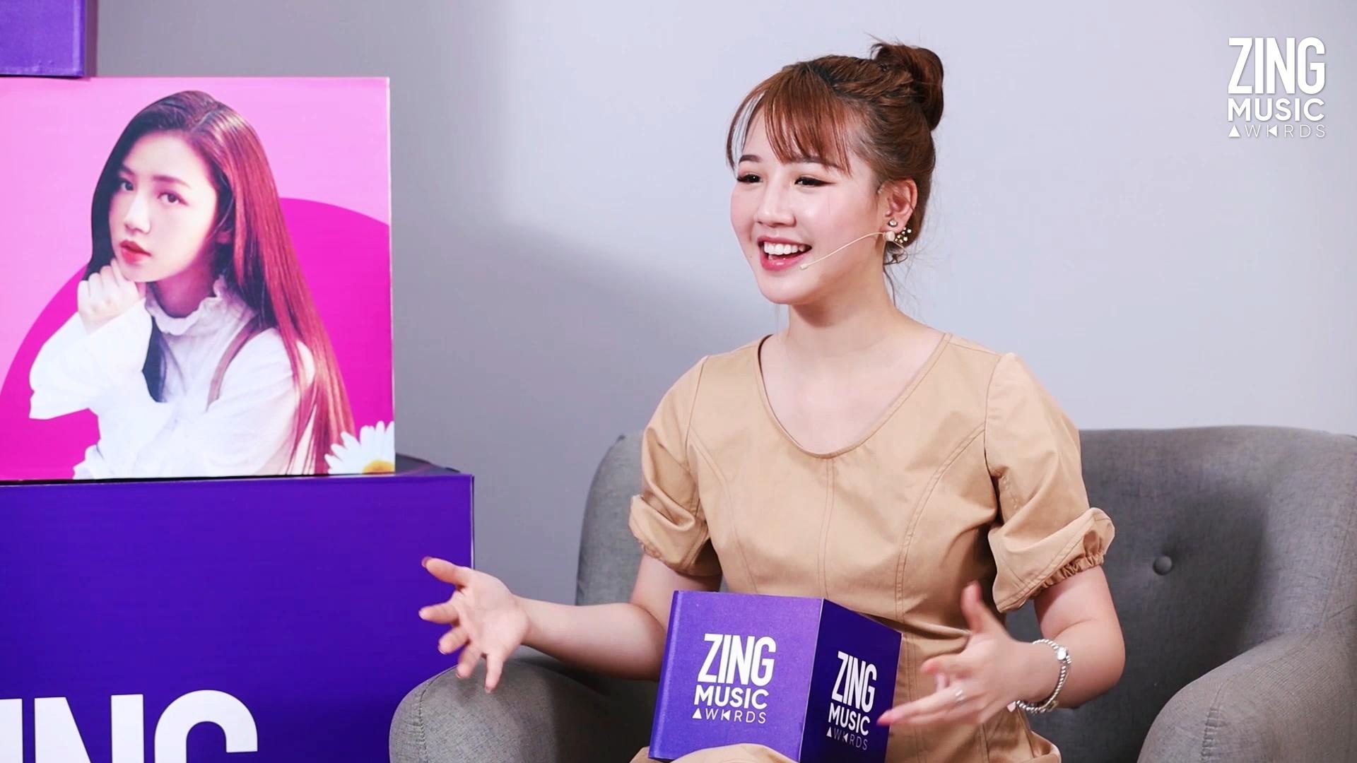 AMEE the hien 'Hai trieu nam' cua Den Vau hinh anh