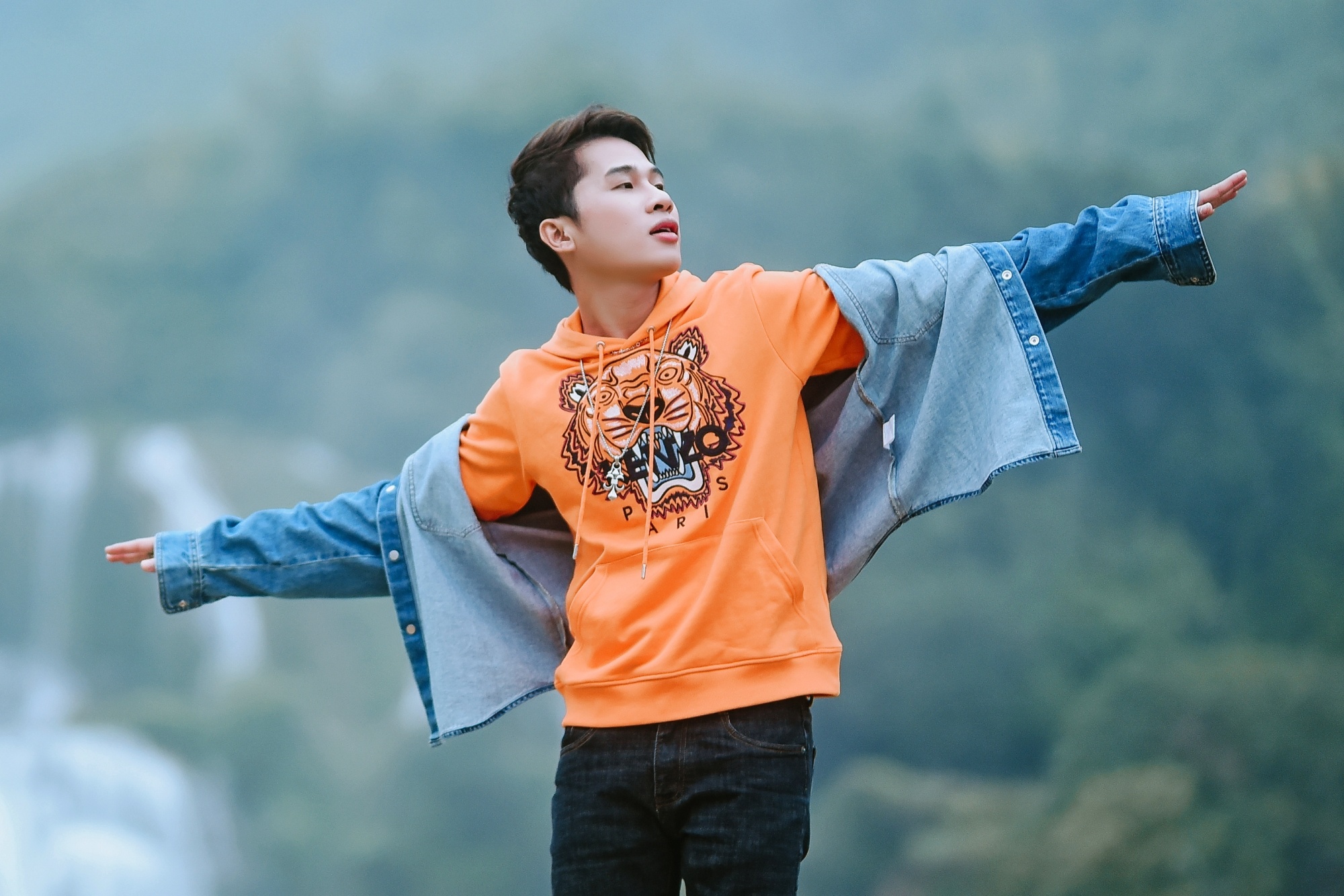 #zingchart jack lap ky luc anh 1