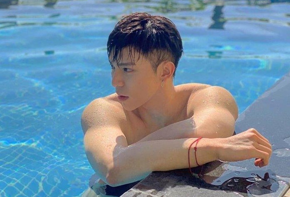 ‘Em khong sai chung ta sai’ cua Erik dung dau BXH nho dau? hinh anh