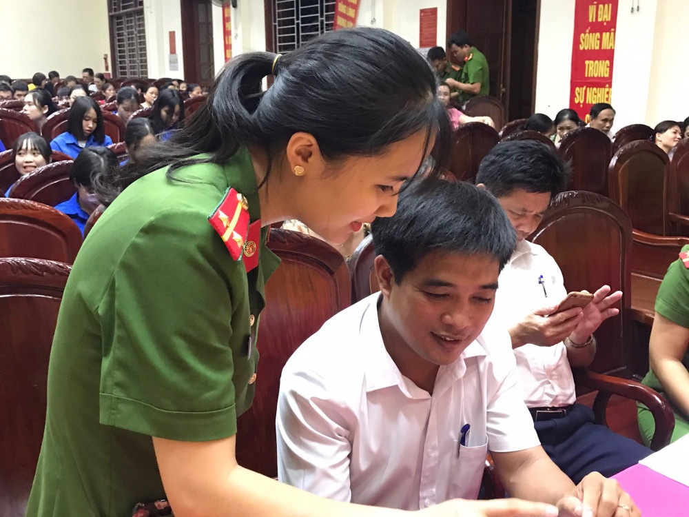 Thanh pho Ha Tinh thiet lap tai khoan Zalo cong an phuong hinh anh