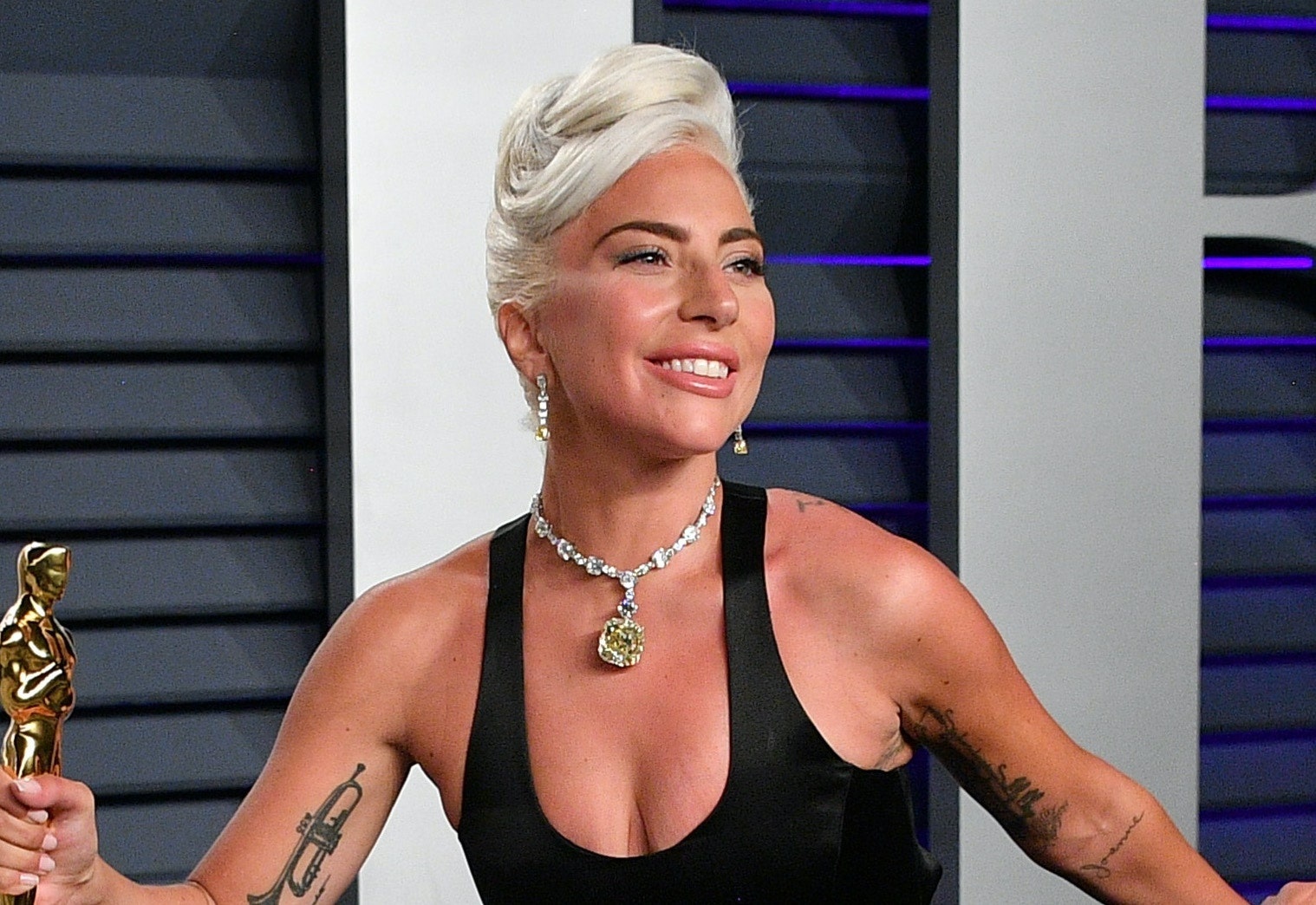 10 ca khuc noi tieng toan cau cua Lady Gaga hinh anh