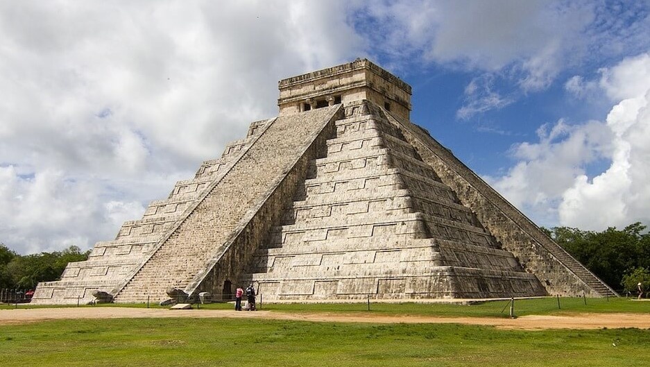 Kham pha khu tan tich co cua de che Maya hinh anh