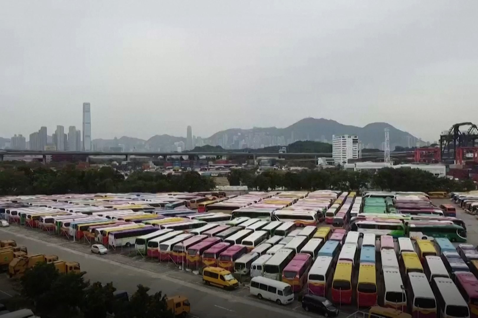 Nghia dia xe buyt o Hong Kong hinh anh