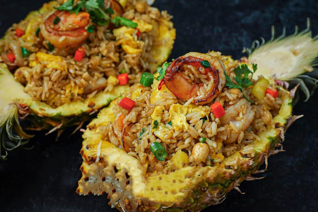 Hoc lam com chien dua chuan nha hang hinh anh