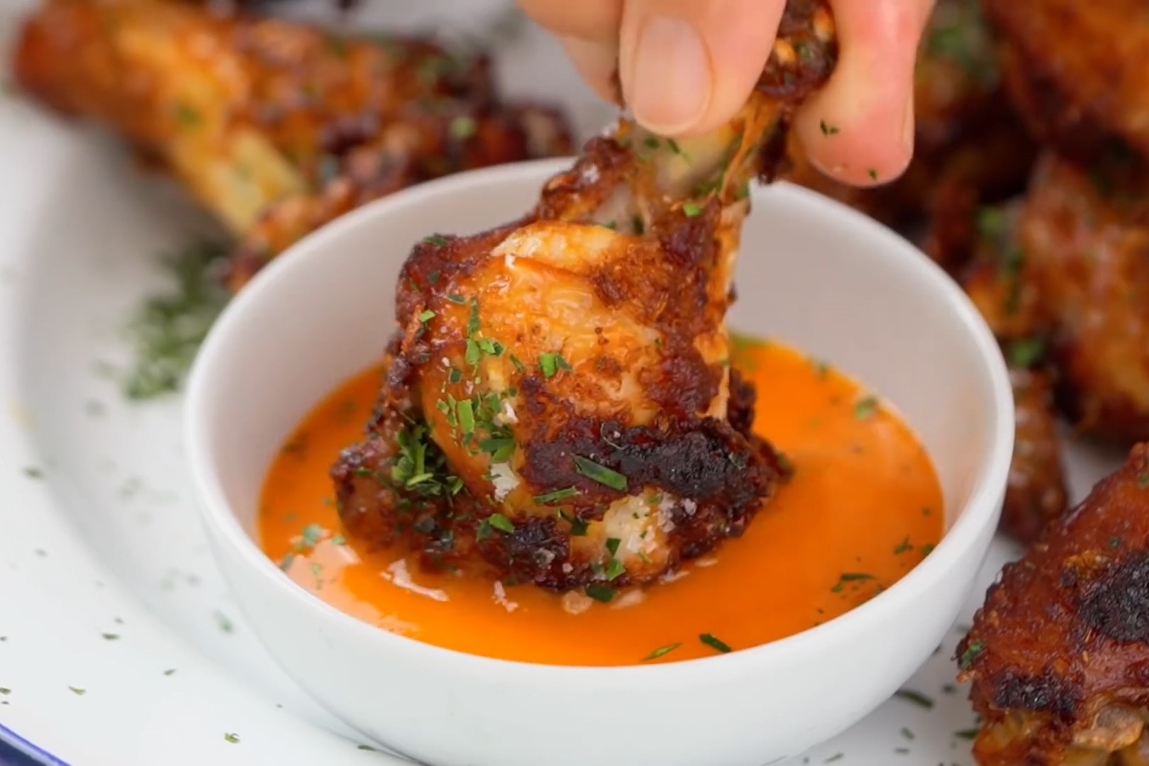 Phuong phap lam ga ran kieu Thai hinh anh