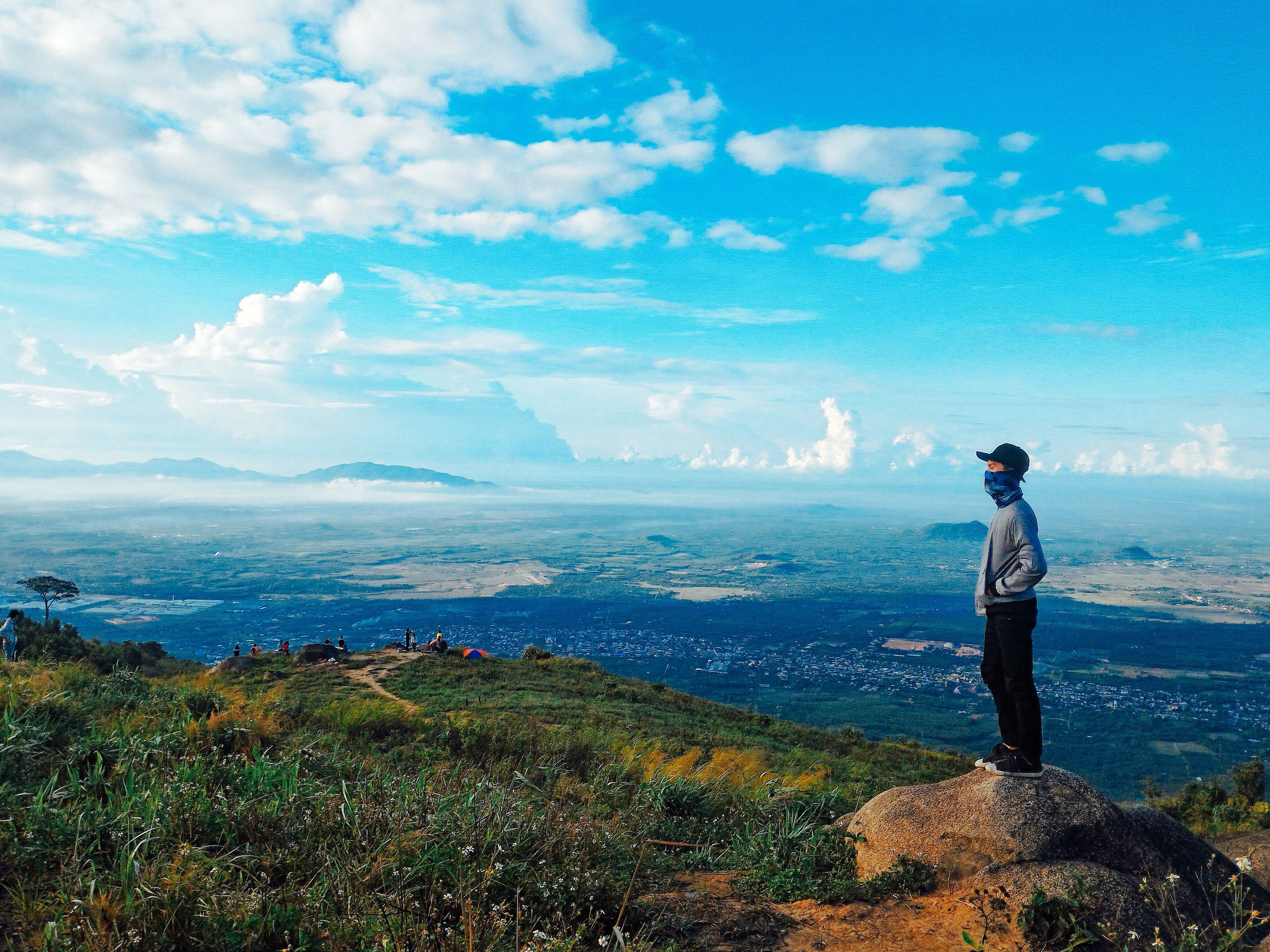 y nghia ten nui Chua Chan anh 1