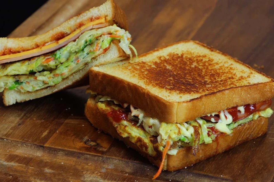 Bua sang nhanh gon voi sandwich nuong bang chao hinh anh