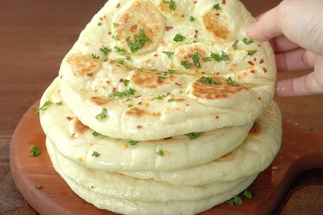 Mon banh mi det mem xop noi tieng cua Tho Nhi Ky hinh anh