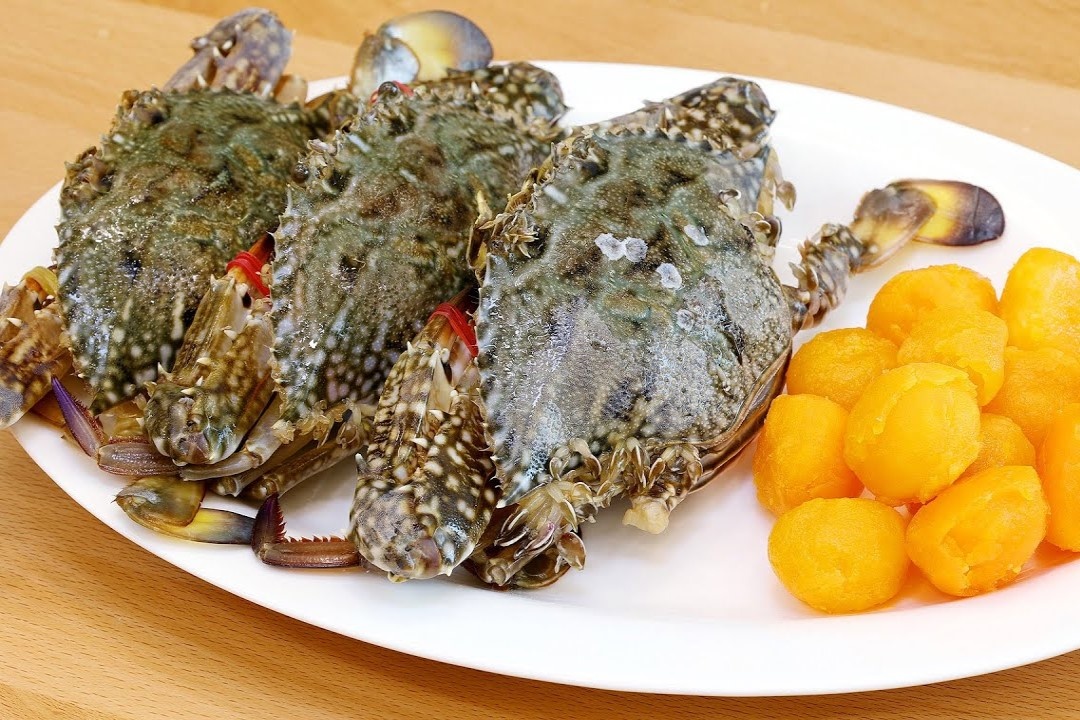 Cach lam ghe rang trung muoi hinh anh