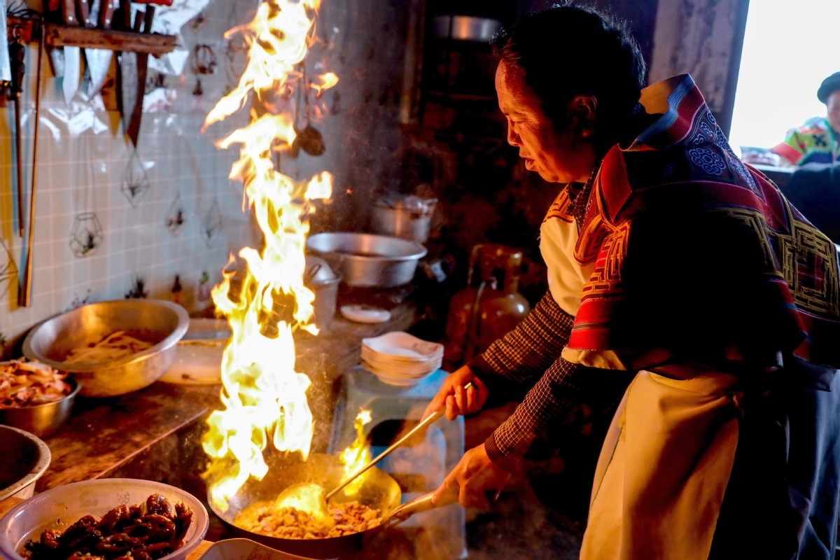 Noi ren chao sat tot nhat o Trung Quoc hinh anh