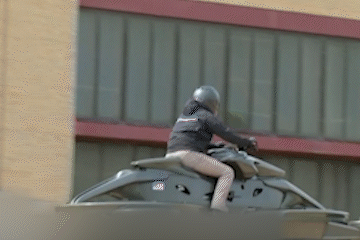 Moto bay co gia 777.000 USD hinh anh