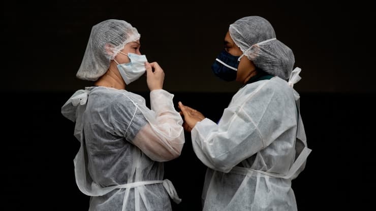 He thong y te qua tai,  dai dich Covid-19,  Sao Paolo,  noi khi quan anh 1