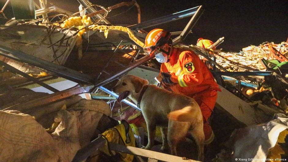 loc xoay o Vu Han anh 3