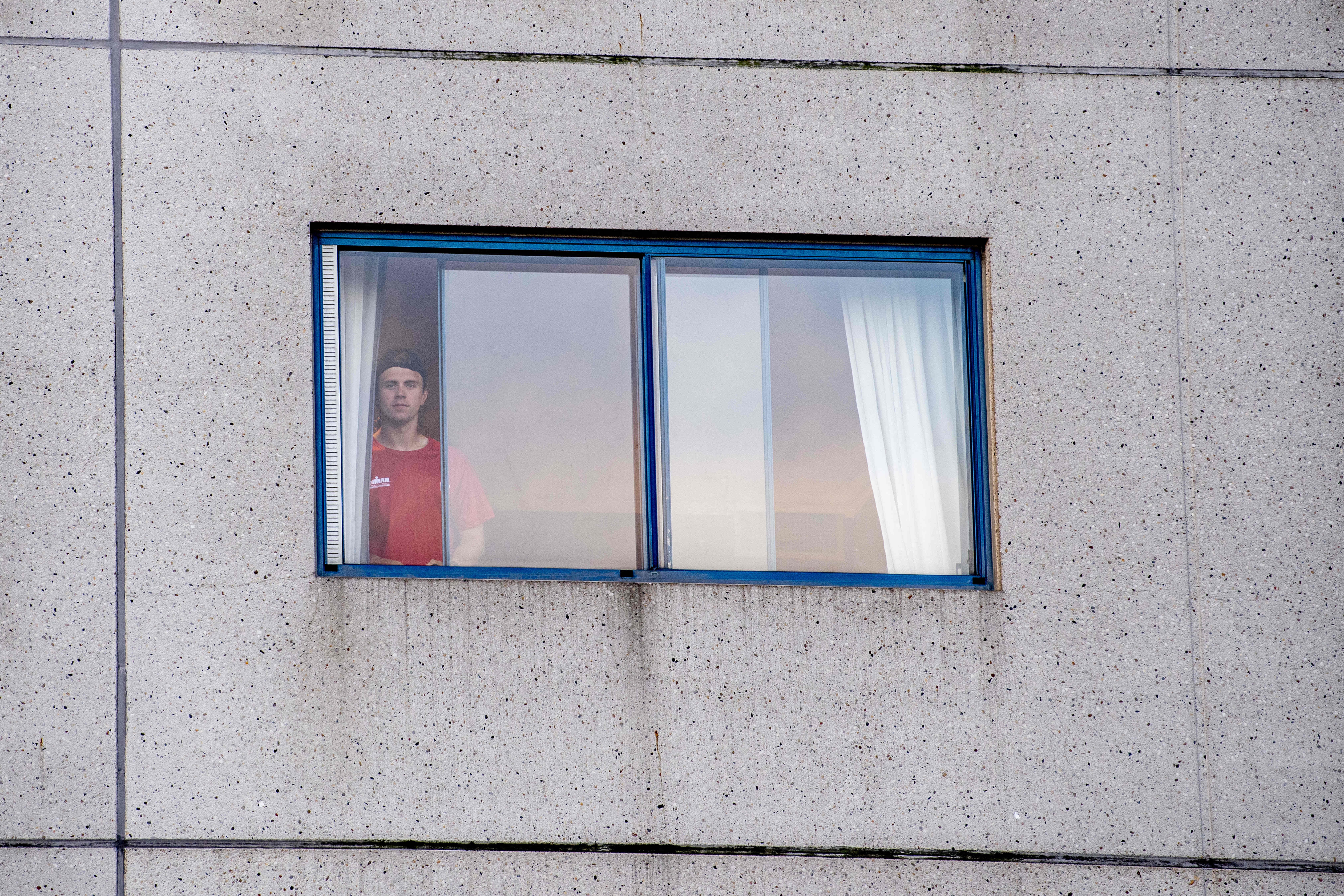 Ai la 'benh nhan so 0' cua bien chung Omicron? hinh anh