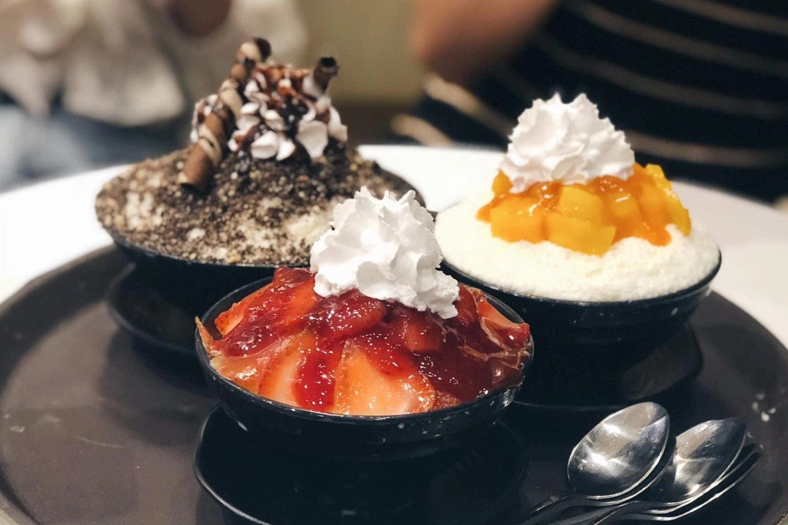 3 quan bingsu xua tan nong he tai Ha Noi hinh anh