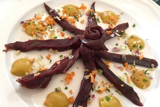 Mon goi tim gay tranh cai o Iceland hinh anh