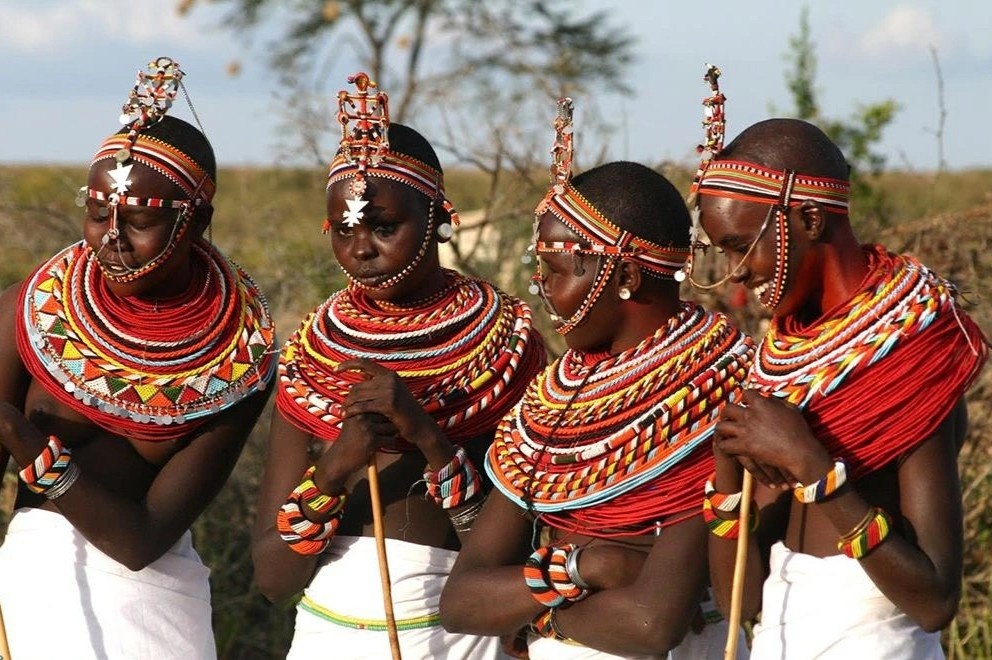 4 phong tuc doc dao o chau Phi hinh anh