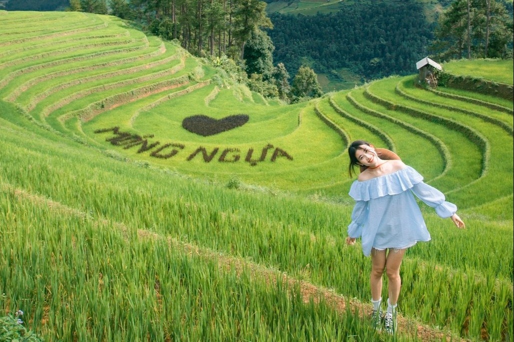 Kham pha Mu Cang Chai mua lua chin hinh anh