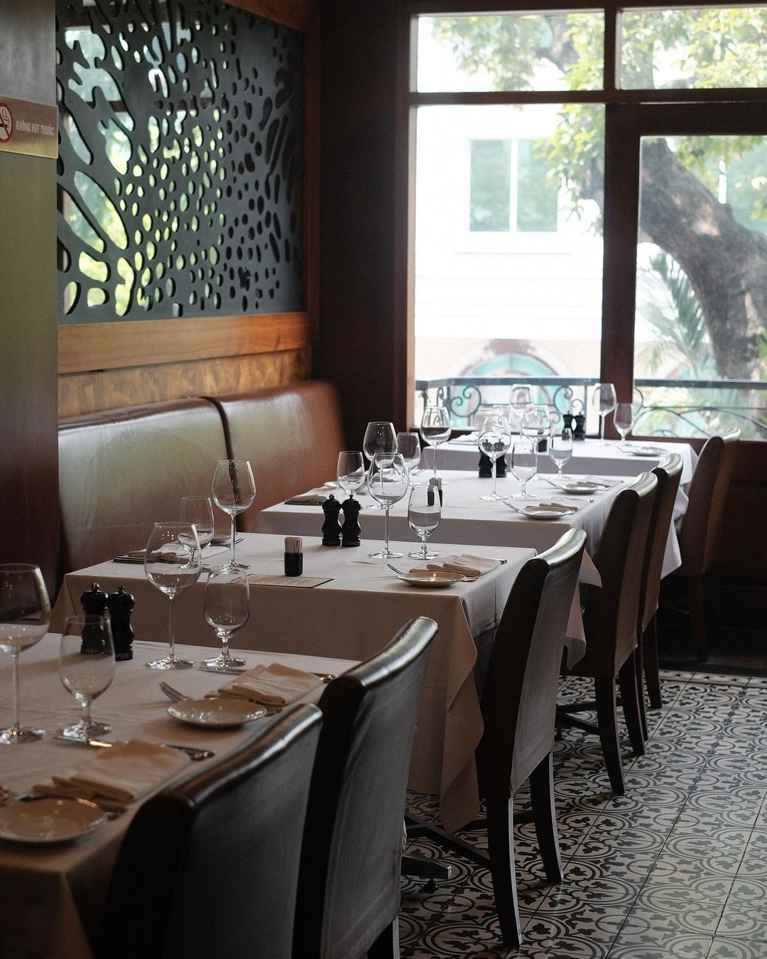 nhà hàng lãng mạn ảnh 1 nha hang lang man anh 1