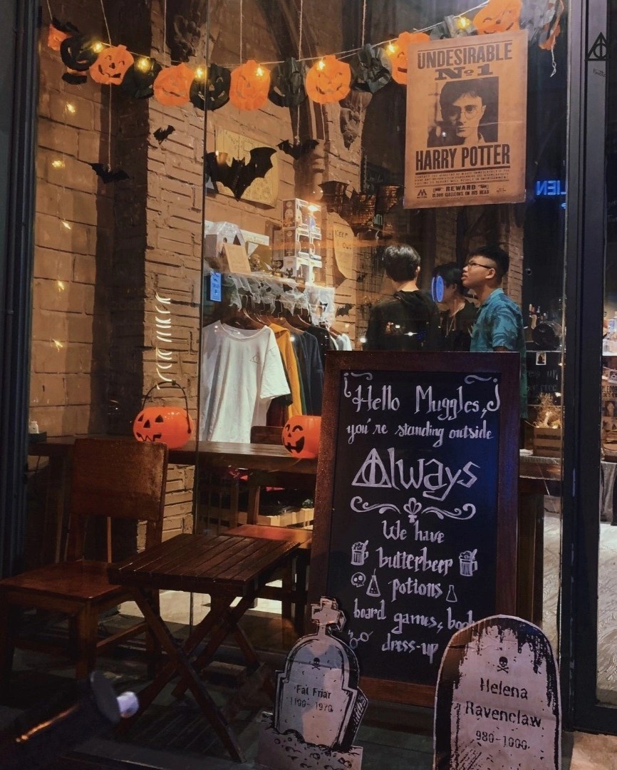 ca phe trang tri Halloween anh 3