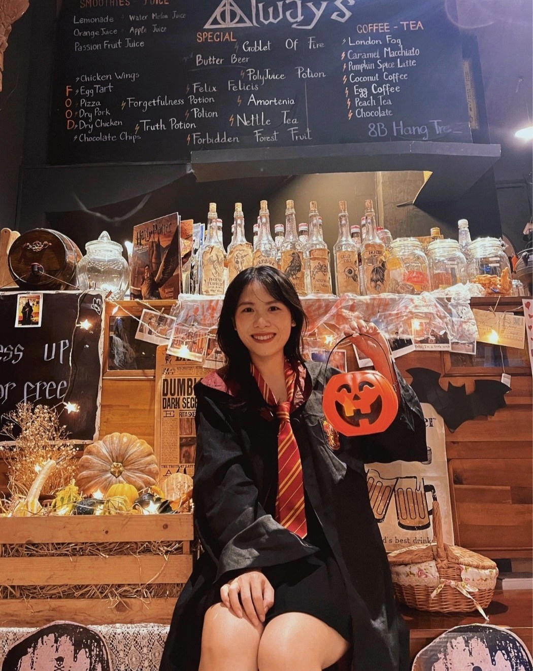 ca phe trang tri Halloween anh 4