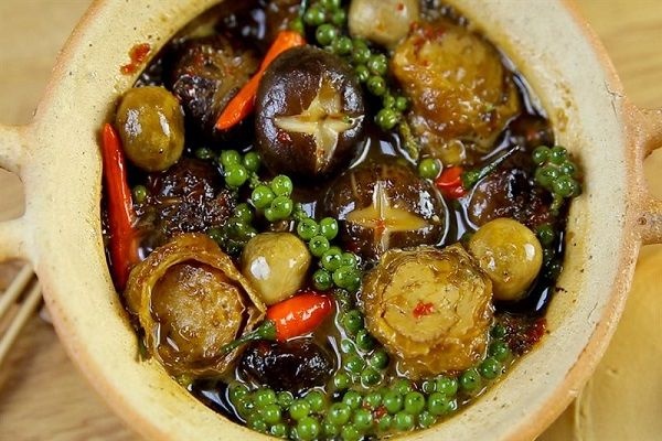 nam rom kho tieu chay anh 4