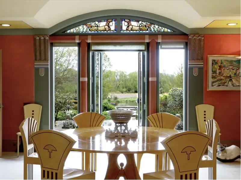 bat dong san ven song anh 4