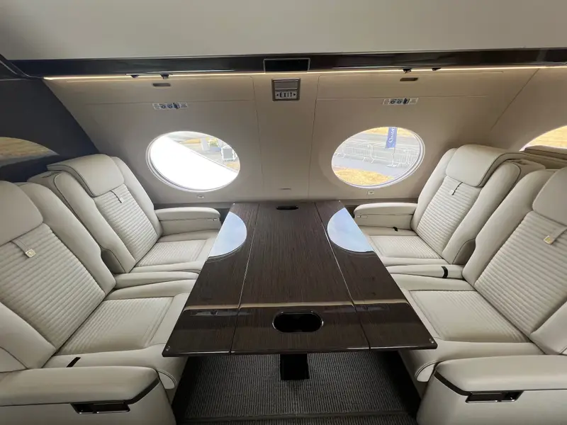 chuyen co hang sang anh 9