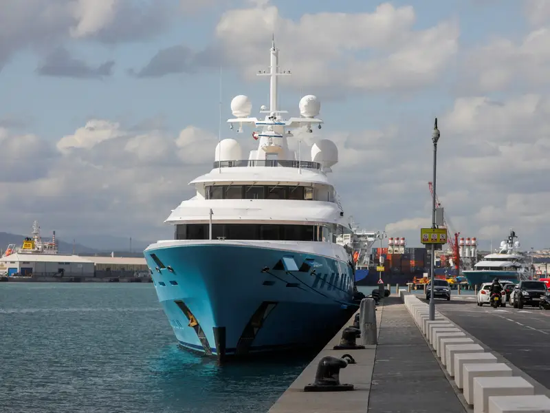 sieu du thuyen anh 2