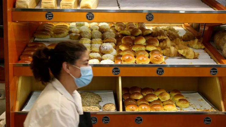 lam phat chau Au anh 1