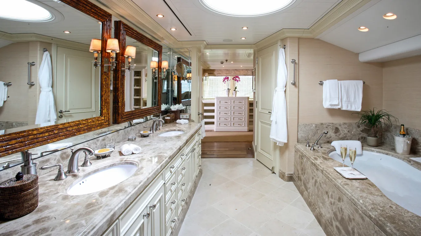 sieu du thuyen anh 9